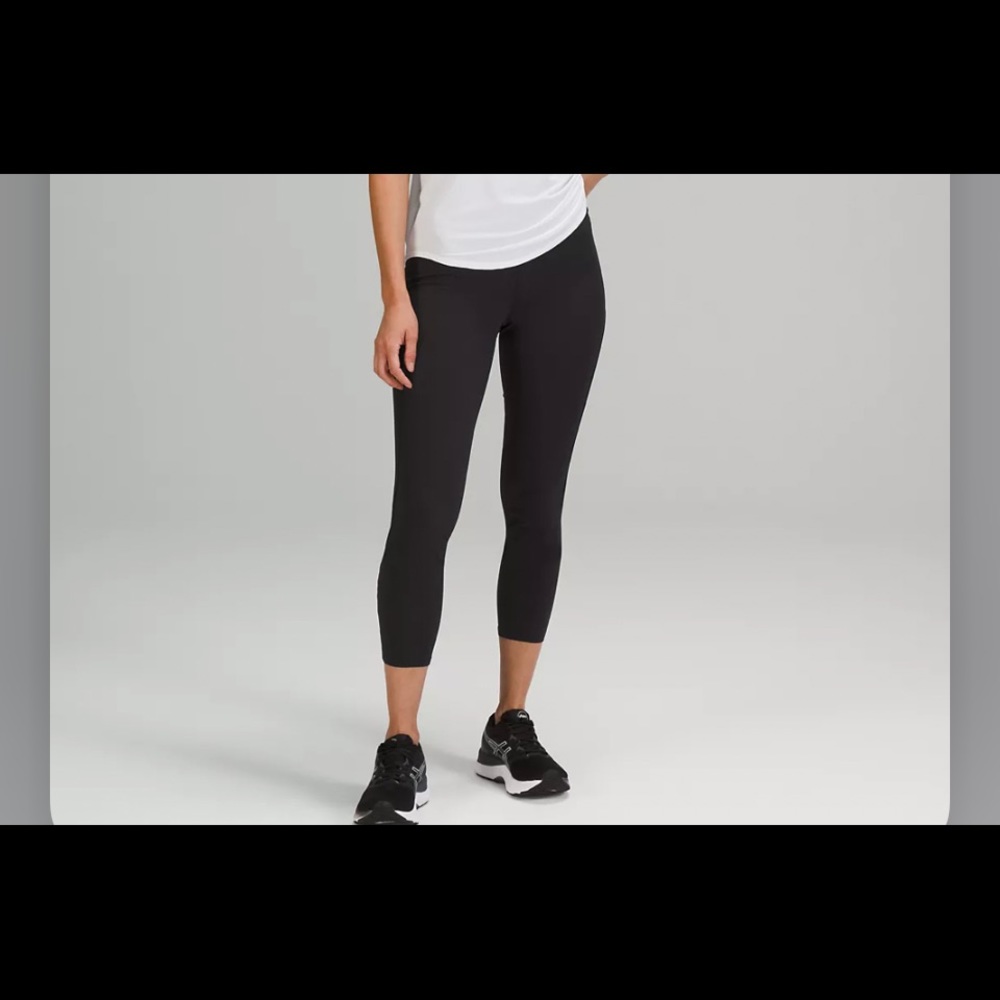 Lululemon high rise 23" crop leggings
